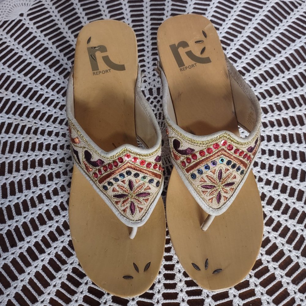 Report Hema Wood sole platform wedge sandal with metal inlay  size 10